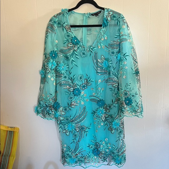 Boston Proper Dresses & Skirts - Boston Proper Turquoise Floral Embroidered Dress